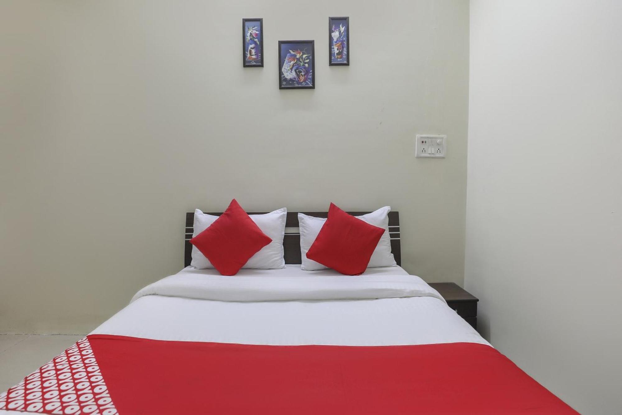 Collection O Shyam Vatika Banquet And Rooms Surat Exterior foto